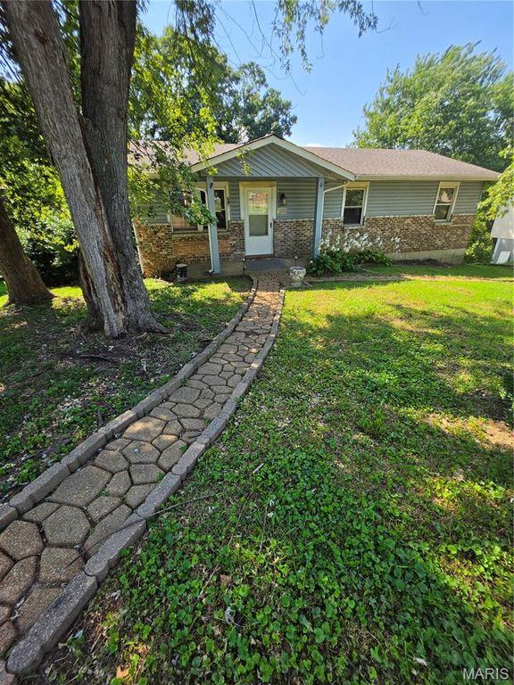 3887 Stone Ridge Court, Arnold, MO 63010