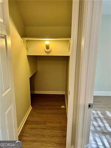 555 Picketts Bend Court, Marietta, GA 30008