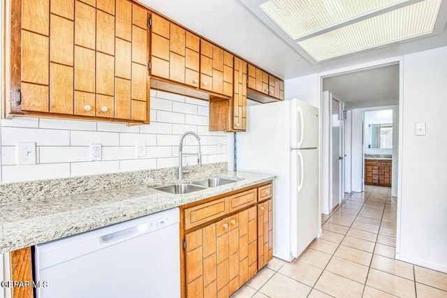 2012 Amy Sue Drive C, El Paso, TX 79936