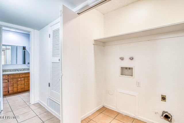 2012 Amy Sue Drive C, El Paso, TX 79936