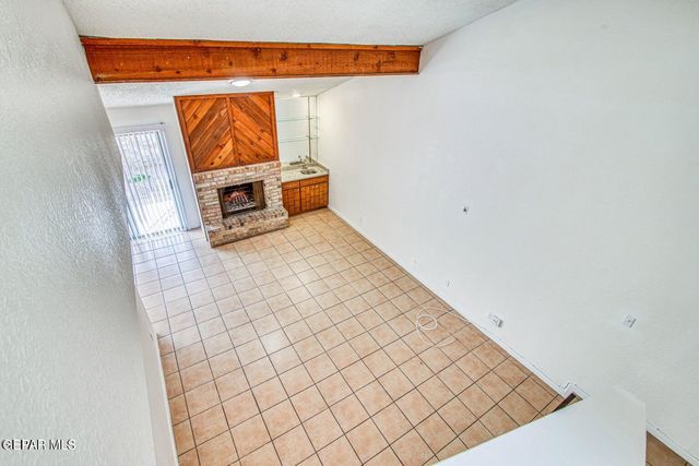 2012 Amy Sue Drive C, El Paso, TX 79936