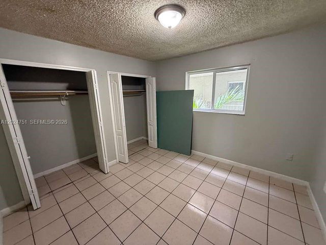 10000 NW 80th Ct 2345, Hialeah Gardens, FL 33016