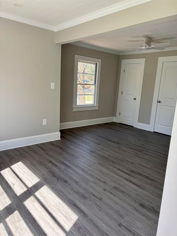37 Bishop St, Inman, SC 29349