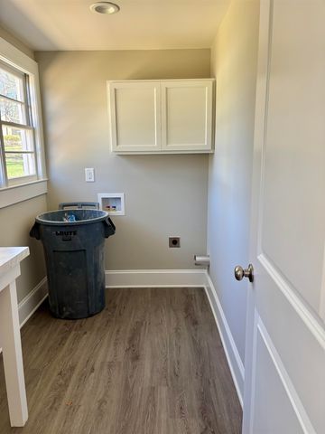 37 Bishop St, Inman, SC 29349