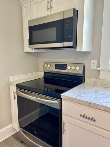 37 Bishop St, Inman, SC 29349