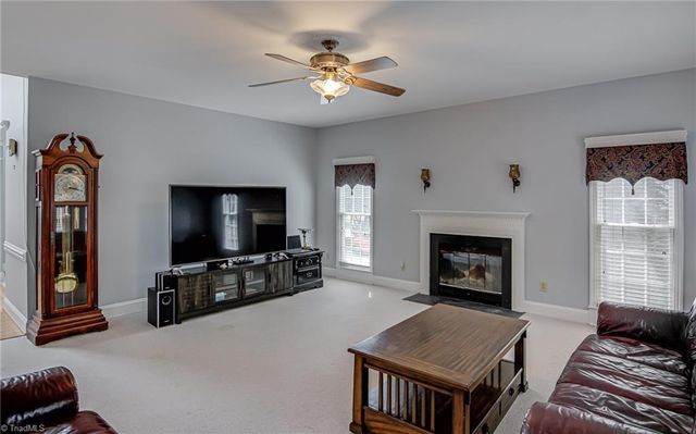 3405 Peninsula Drive, Jamestown, NC 27282