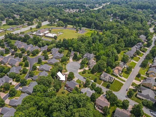 3405 Peninsula Drive, Jamestown, NC 27282