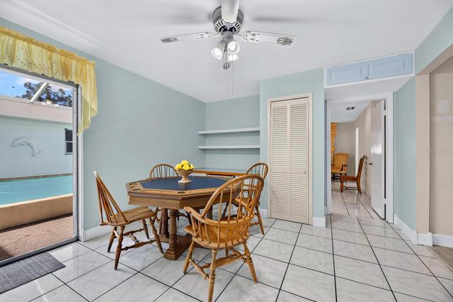 521 S LARRY CIRCLE, Brandon, FL 33511