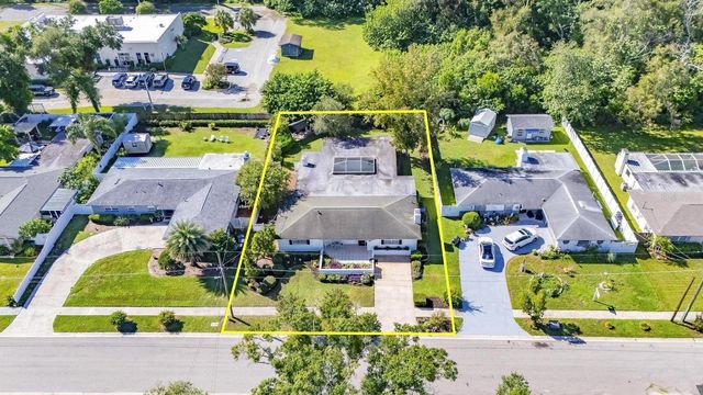 521 S LARRY CIRCLE, Brandon, FL 33511
