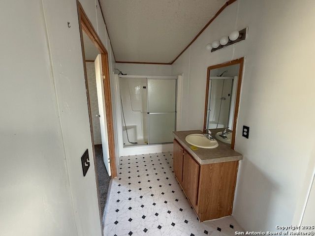 262 private road 1509, Bandera, TX 78003