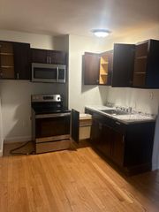 193 Appleton St 4, Lowell, MA 01852