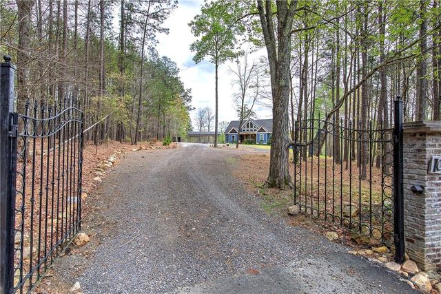 100 Buckwood Farms Path, Dallas, GA 30132