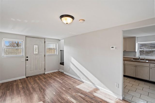 84 Pleasure Avenue, Lake Ronkonkoma, NY 11779