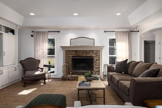 2201 CHANTICLEER LANE, Vestavia Hills, AL 35216