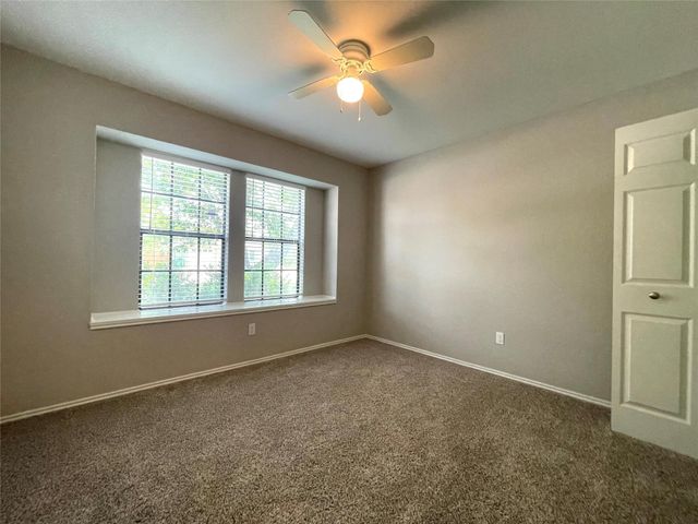 1008 Cresswell DR, Pflugerville, TX 78660