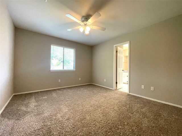 1008 Cresswell DR, Pflugerville, TX 78660