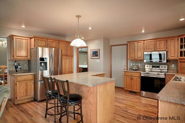 6224 NORTHVIEW DR, Cheyenne, WY 82009
