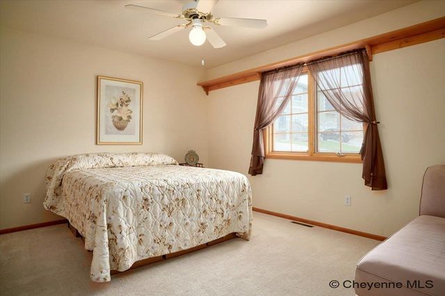 6224 NORTHVIEW DR, Cheyenne, WY 82009
