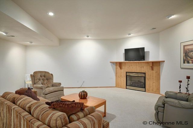 6224 NORTHVIEW DR, Cheyenne, WY 82009