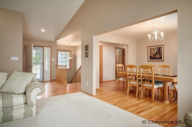 6224 NORTHVIEW DR, Cheyenne, WY 82009
