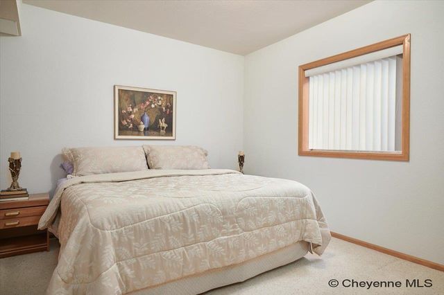 6224 NORTHVIEW DR, Cheyenne, WY 82009