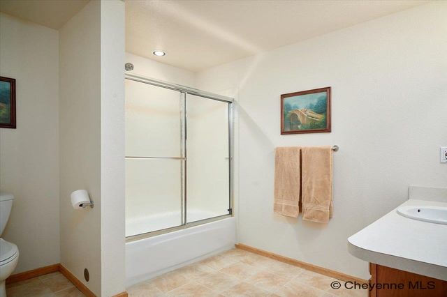 6224 NORTHVIEW DR, Cheyenne, WY 82009