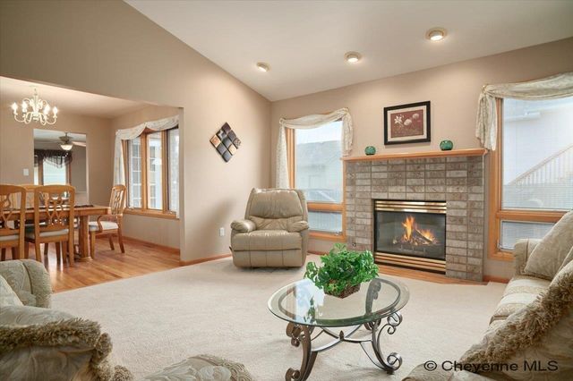 6224 NORTHVIEW DR, Cheyenne, WY 82009
