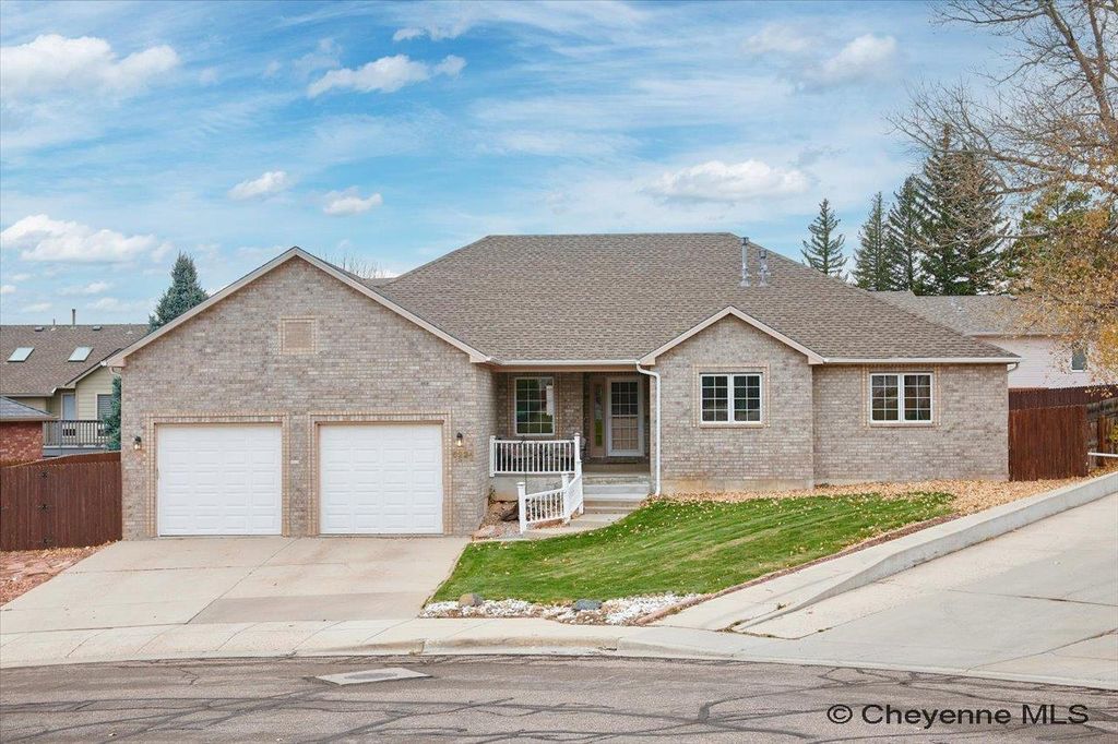 6224 NORTHVIEW DR, Cheyenne, WY 82009