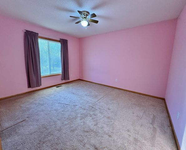 7431 Dupont Avenue N, Brooklyn Park, MN 55444