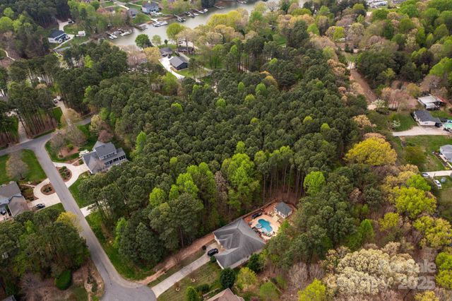 8487 Mayflower Court, Terrell, NC 94043