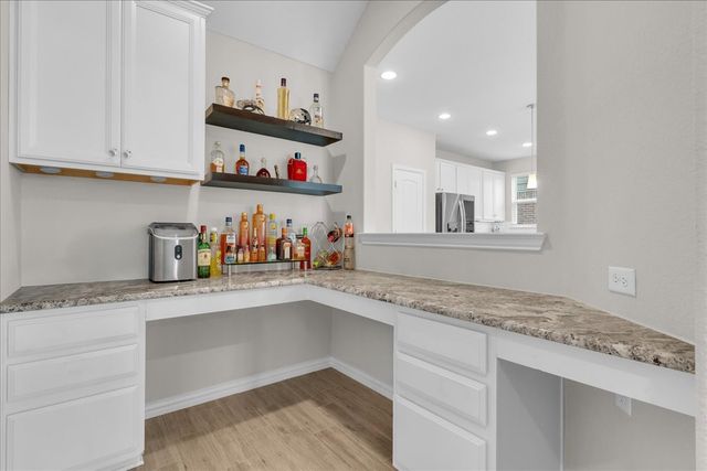 3210 S Linham Drive, Mansfield, TX 76084