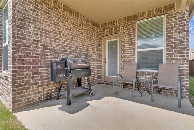 3210 S Linham Drive, Mansfield, TX 76084