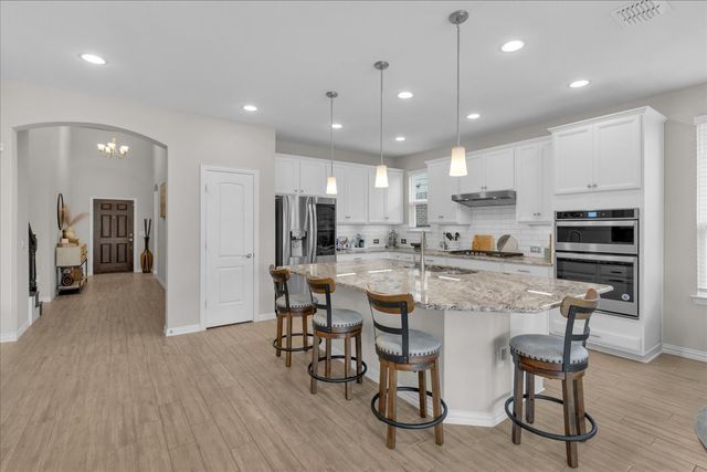 3210 S Linham Drive, Mansfield, TX 76084