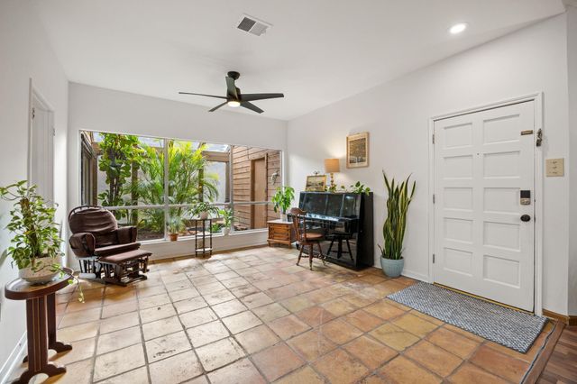 8011 Suspiro Drive, Houston, TX 77083