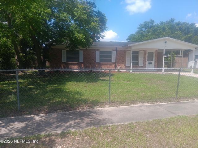 7405 DEEPWOOD Drive, Jacksonville, FL 32244