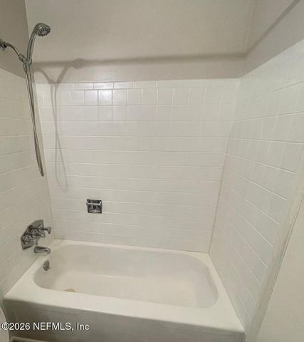 7405 DEEPWOOD Drive, Jacksonville, FL 32244