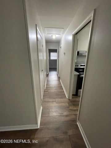 7405 DEEPWOOD Drive, Jacksonville, FL 32244