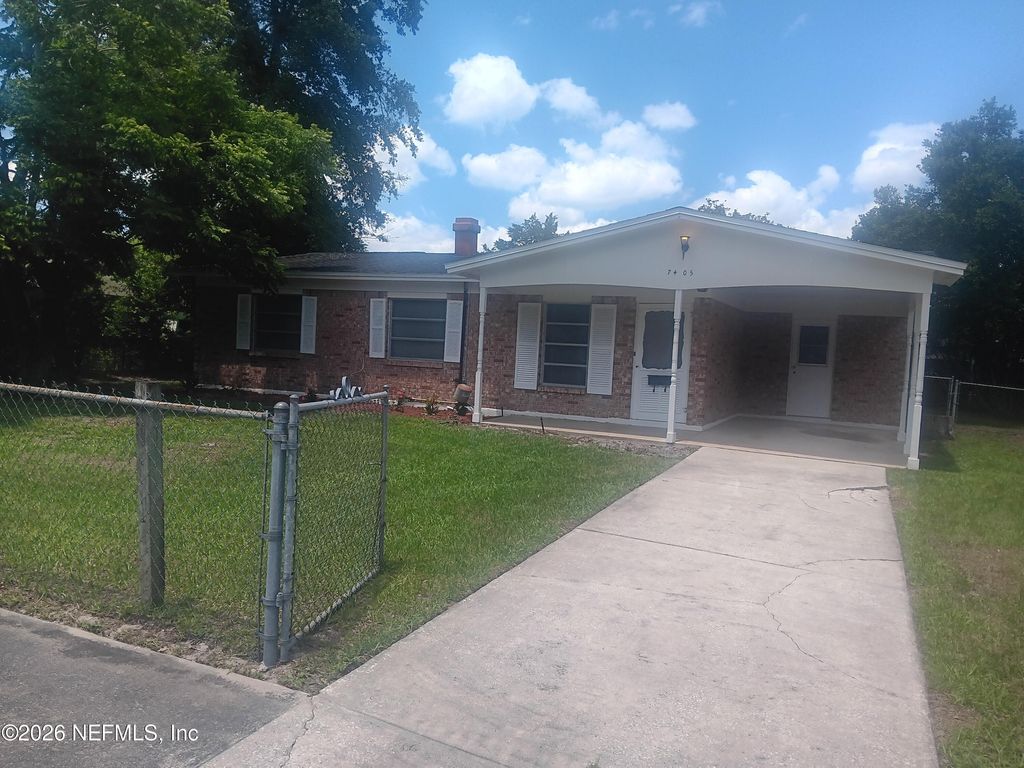 7405 DEEPWOOD Drive, Jacksonville, FL 32244