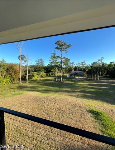 240 33rd AVE NE, Naples, FL 34120