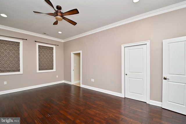 8018 FORDSON RD, Alexandria, VA 22306