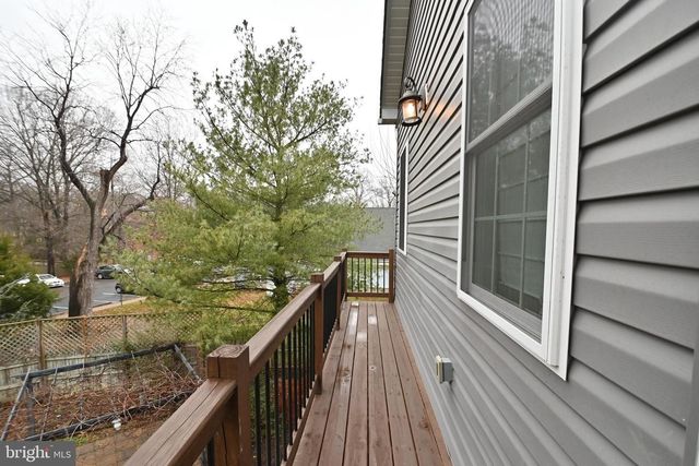 8018 FORDSON RD, Alexandria, VA 22306