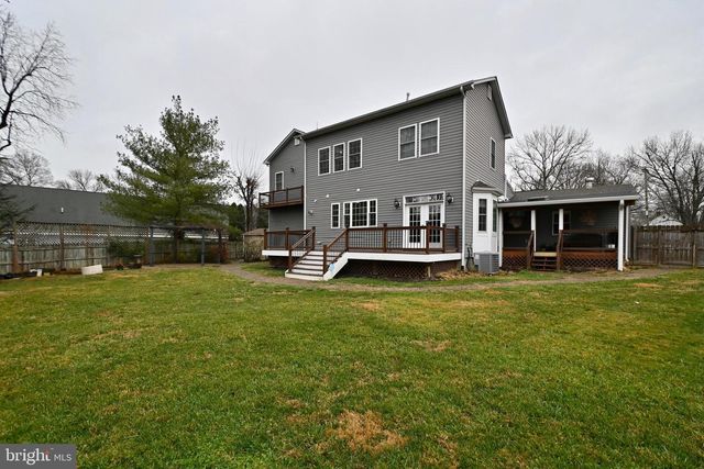 8018 FORDSON RD, Alexandria, VA 22306