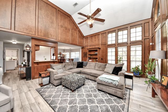 3210 Deer Creek Drive, Sugar Land, TX 77478