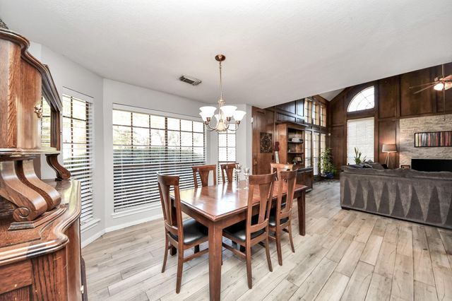 3210 Deer Creek Drive, Sugar Land, TX 77478