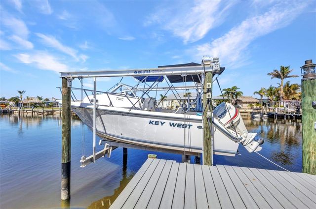 122 COLONIAL STREET SE, Port Charlotte, FL 33952