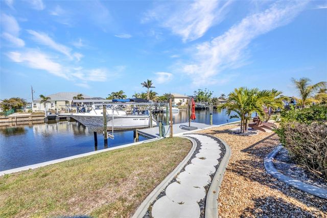 122 COLONIAL STREET SE, Port Charlotte, FL 33952