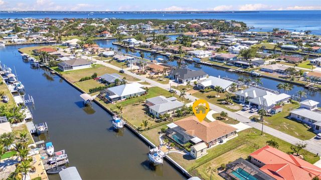 122 COLONIAL STREET SE, Port Charlotte, FL 33952