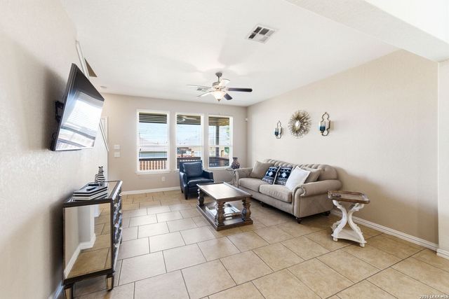 6151 Akin Elm, San Antonio, TX 78261