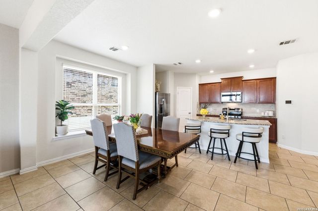 6151 Akin Elm, San Antonio, TX 78261