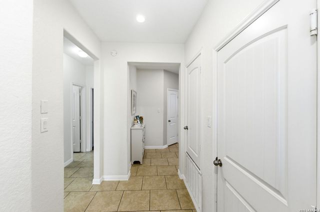 6151 Akin Elm, San Antonio, TX 78261